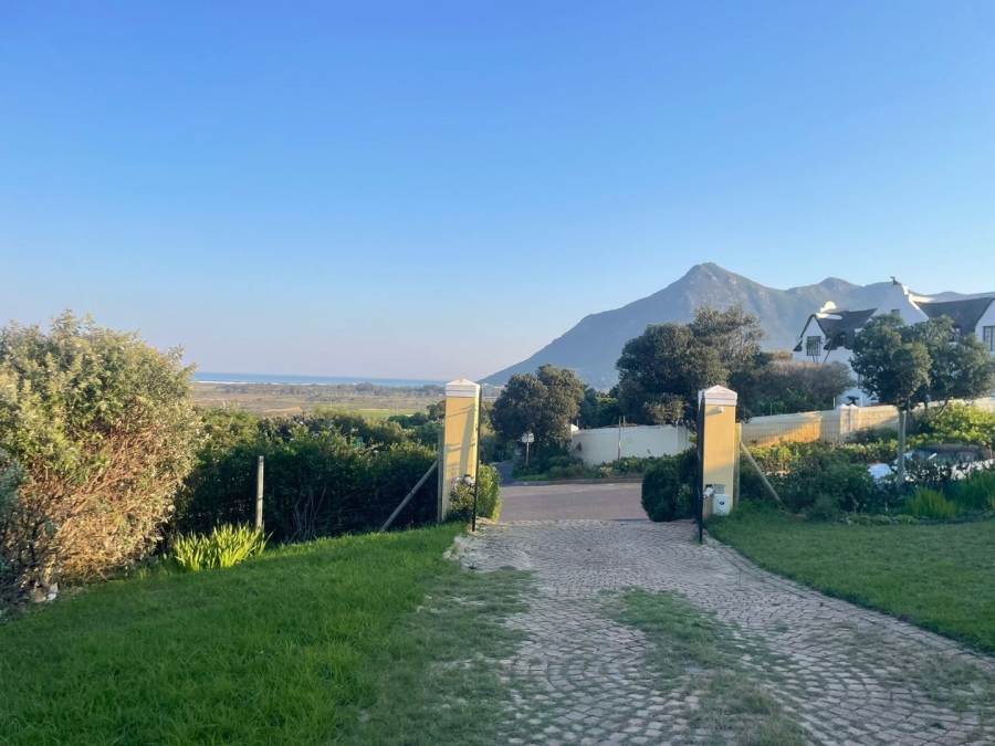 7 Bedroom Property for Sale in Crofters Valley Western Cape